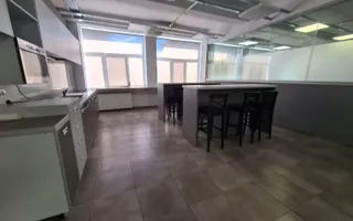 Cladire de birouri 3000 mp - Poză 12