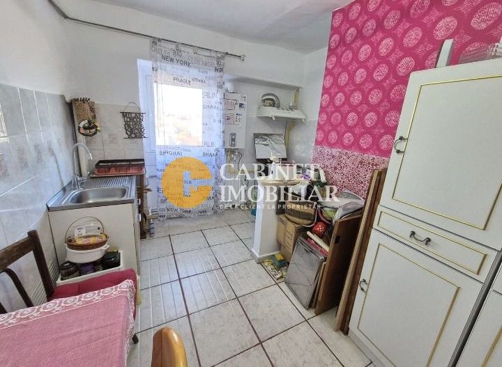 Apartament 4 camere – Rond Vechi, 97 mp, luminos și spațios - Poză 5