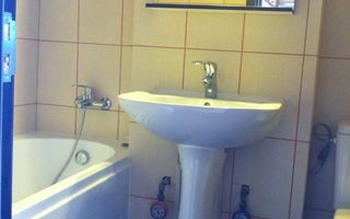 APARTAMENT CU 4 DORMITOARE LA VANZARE ZONA BASARABIA - Poză 5