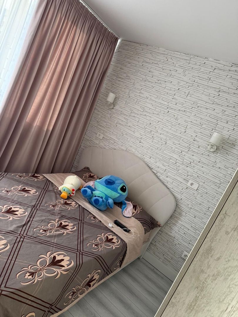 De vanzare apartament 4 camere Drumul Taberei - Poză 7