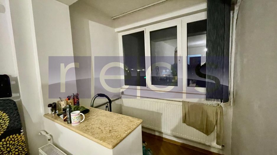 VANZARE GARSONIERA RENOVATA DRISTOR PARK LAKE RAMNICU SARAT 30MP SEMIDECOMANDAT - Poză 2