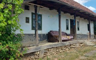 Ag. EUROPA vinde casa veche în Medisa cu 2 cam. si teren de 30 ari. - Poză 1