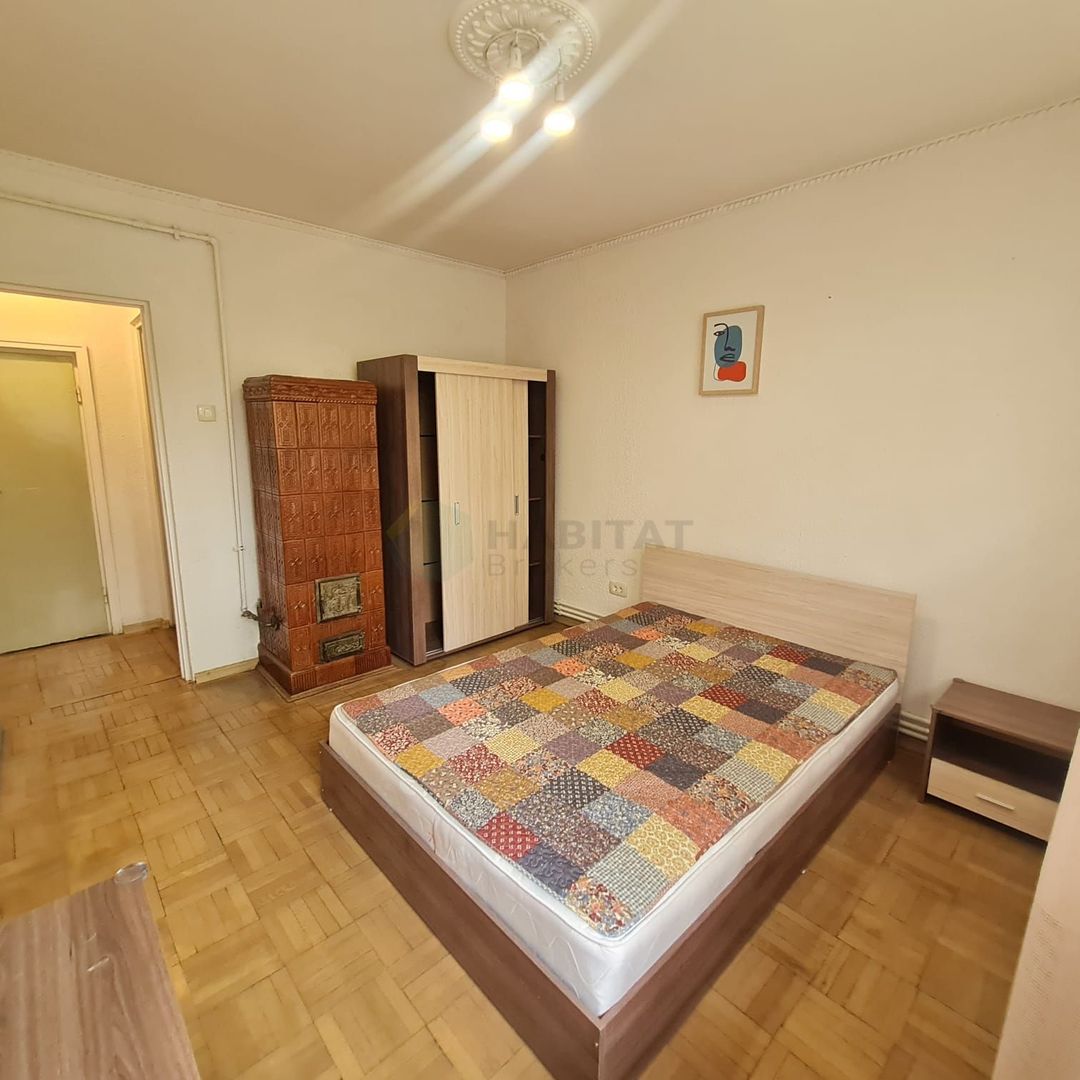 Apartament spațios de vânzare – 2 camere (extins la 3) – Cartier Pajura, Bucu - Poză 11