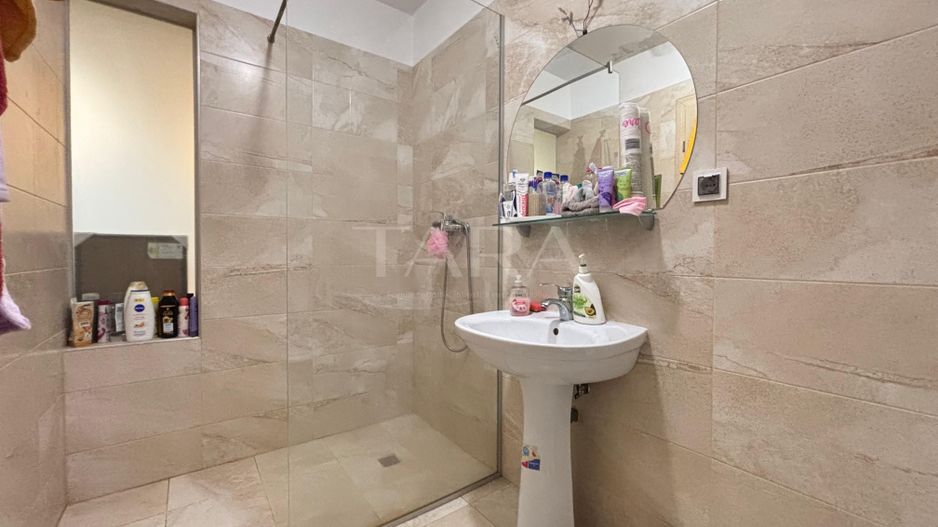 Apartament 1 cameră, parcare - Iris - Poză 7