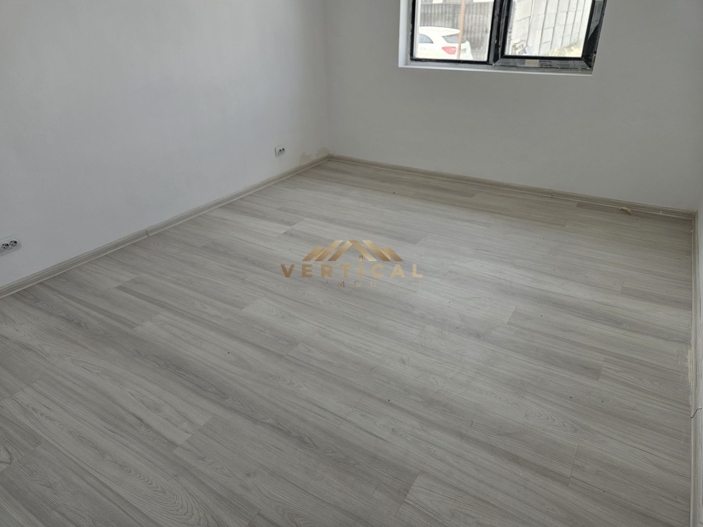 Casa parter 3 camere - comuna Berceni - Poză 6