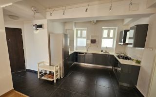 De vanzare Apartament 3 camere Stirbei Voda, Cismigiu, ULTRACENTRAL - Poză 4