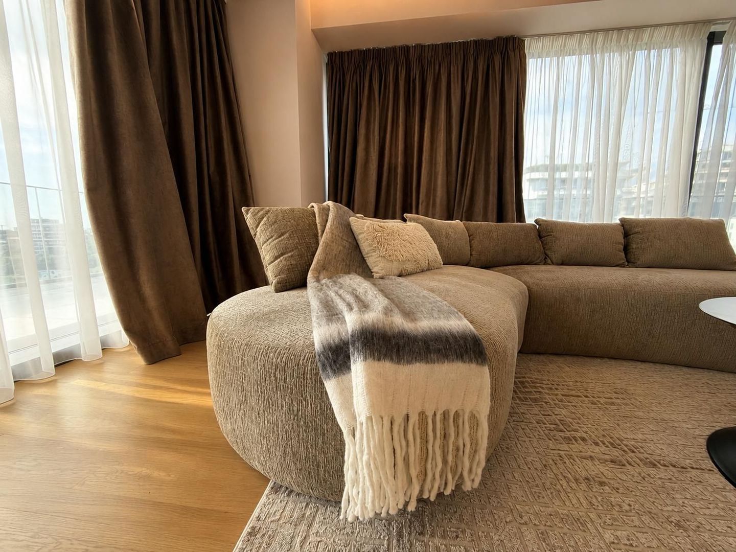 Apartament  High-End 4 camere | One Floreasca Towers - Poză 3