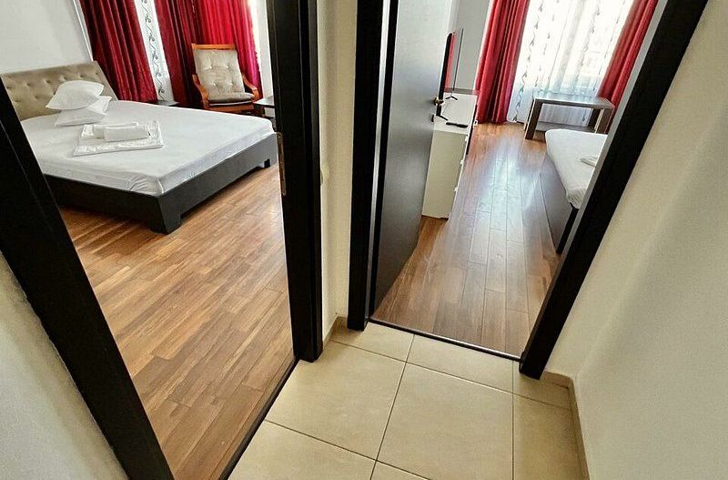 Apartament 2 camere, 60 mp total, zona Summerland – Mamaia l Decomandat l Ocazie - Poză 2