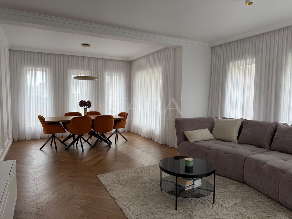 Duplex modern cu curte proprie, în zonă liniștită, aproape de pădure. - Poză 1