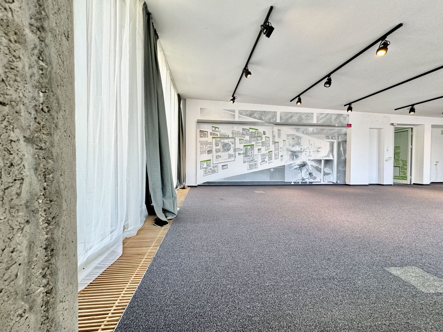 Clădire de birouri în zona Centrală - Poză 31