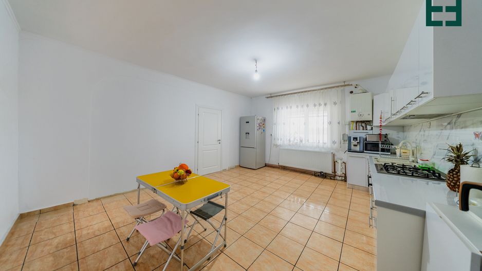 Apartament la casă în cartierul Tabacovici Aradul Nou - Poză 6