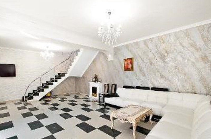 Casa P+1E si teren 370 mp, singur in curte - Piata Centrala - Poză 14