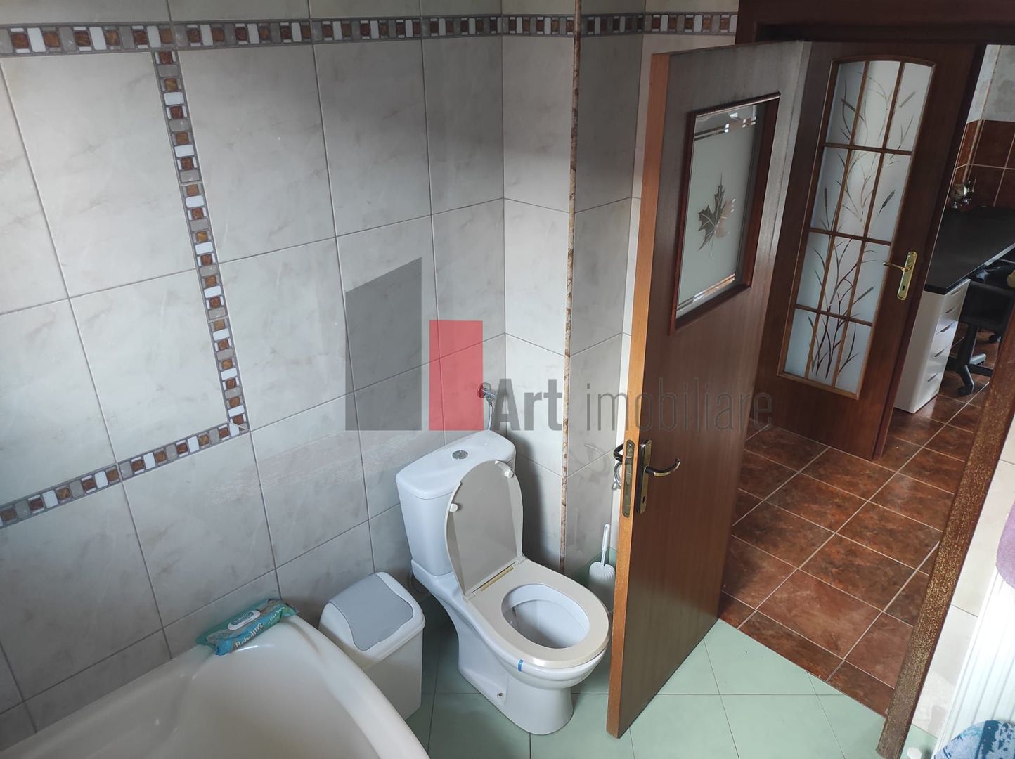 Vila spatioasa in Branesti - Poză 14