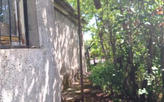 Casă cu 3 camere și teren generos, în Andrei Mureșanu - Poză 8