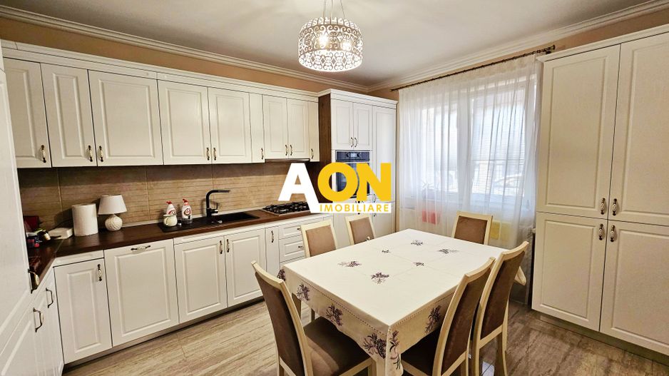 1/2 Duplex, mobilat, utilat, 4 camere, 250 mp teren, Cetate - Poză 3