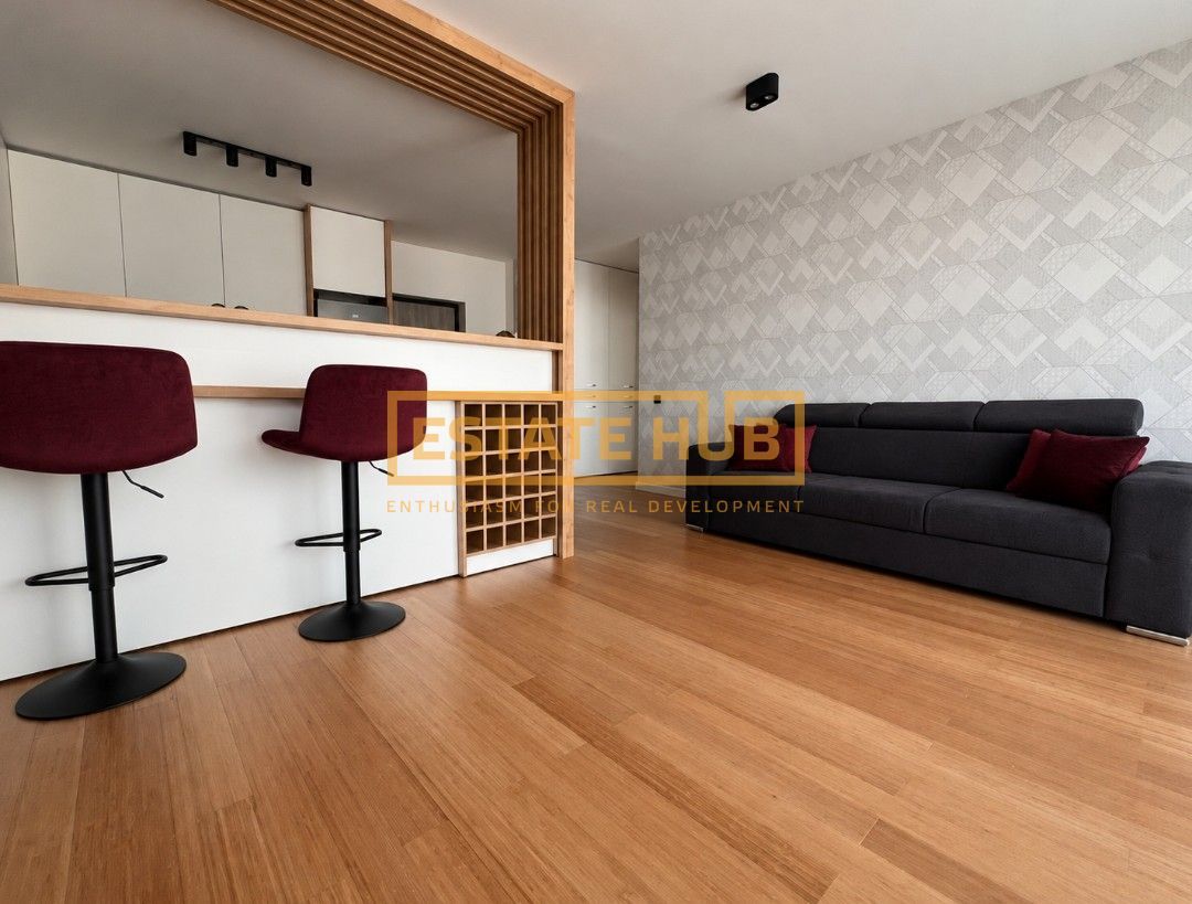 Apartament 2 camere + parcare, Central - Poză 2