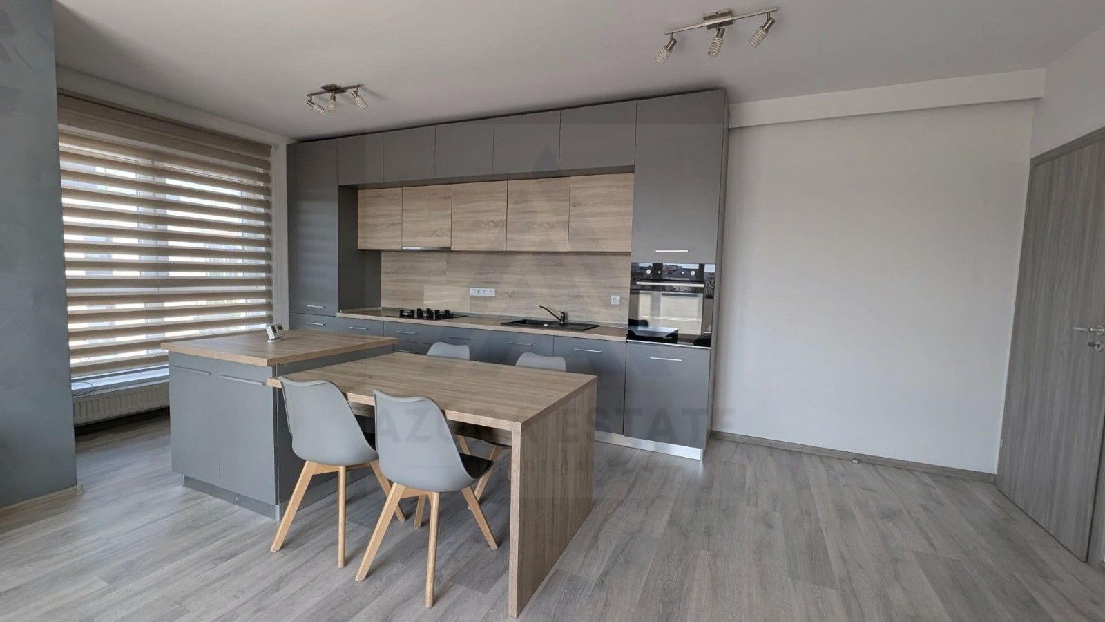 Apartament premium 80 mp utili balcon parcare subterana C. Dumbravii - Poză 4
