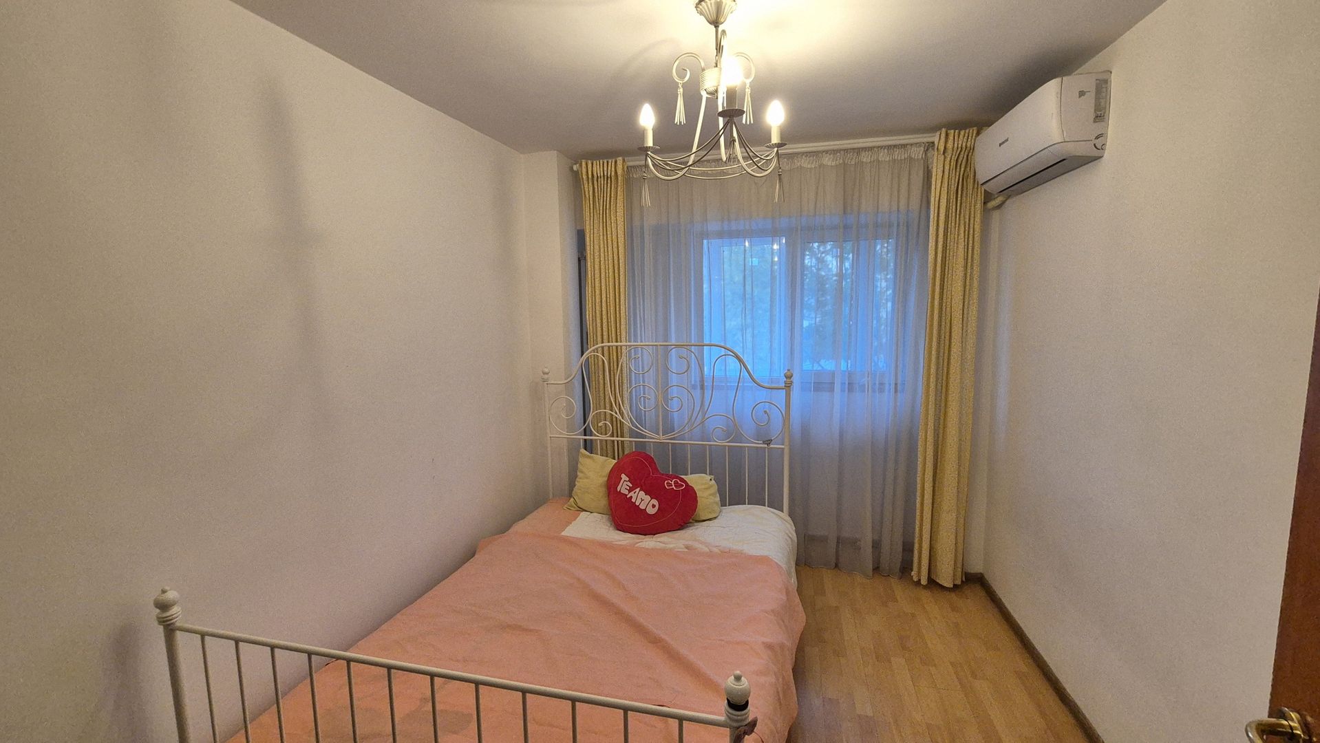 Apartament cu 3 camere - Stefan cel Mare - bloc an 1979 - Poză 4