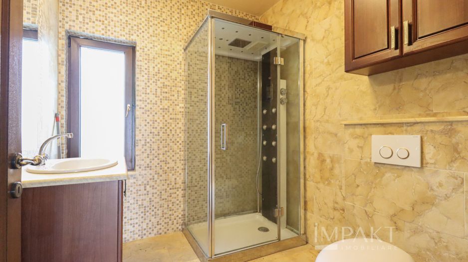 Casa deosebita cu teren de 900mp in cartierul Faget - Poză 19