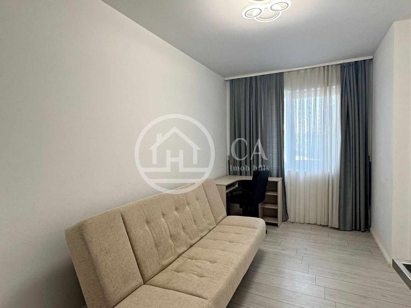 Apartament de închiriat cu 3 camere în PRIMA ONESTILOR, Oradea - Poză 5