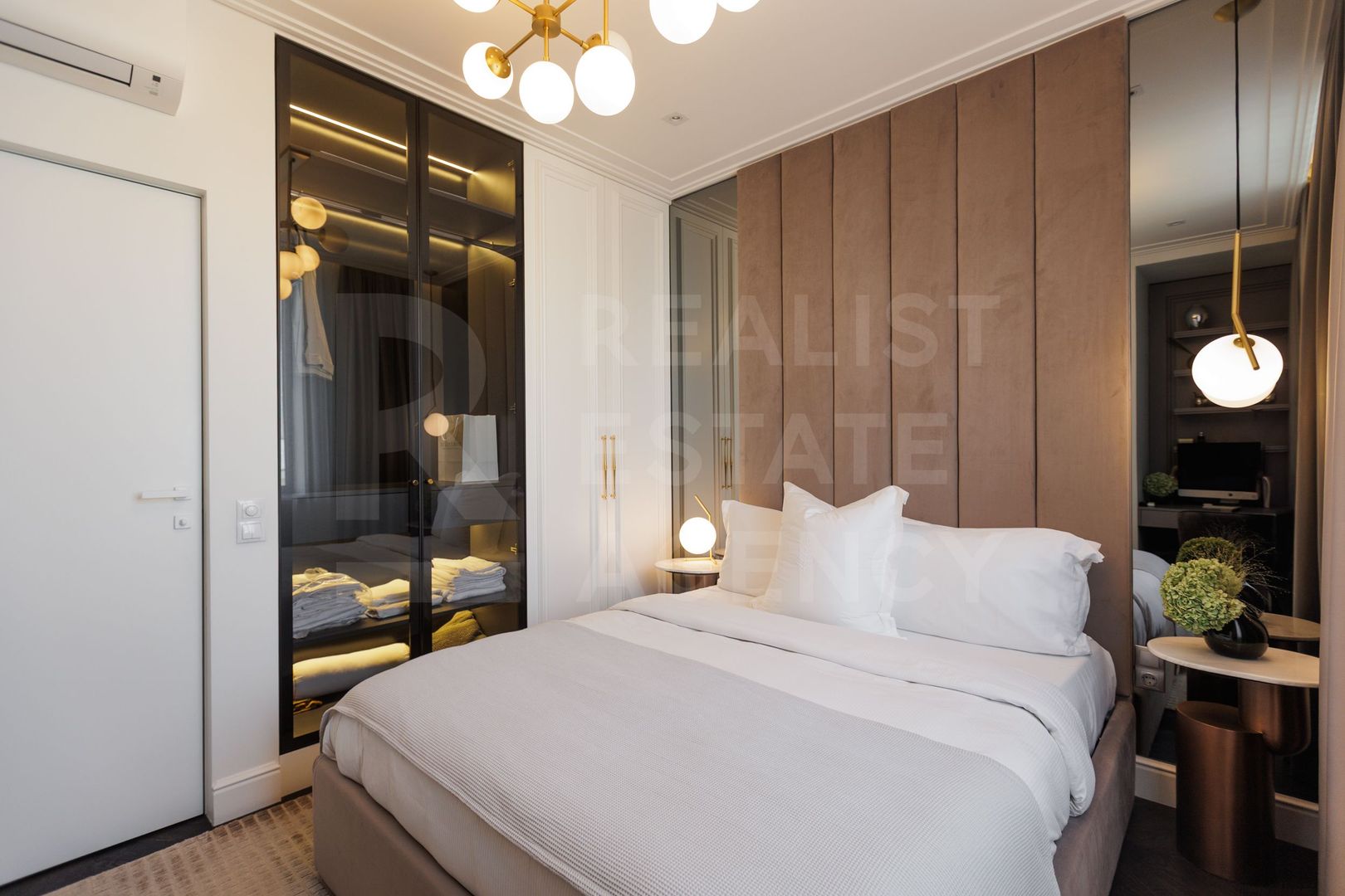 Vânzare, apartament, Crown PLaza Park, 2 camere strada Columna - Poză 15