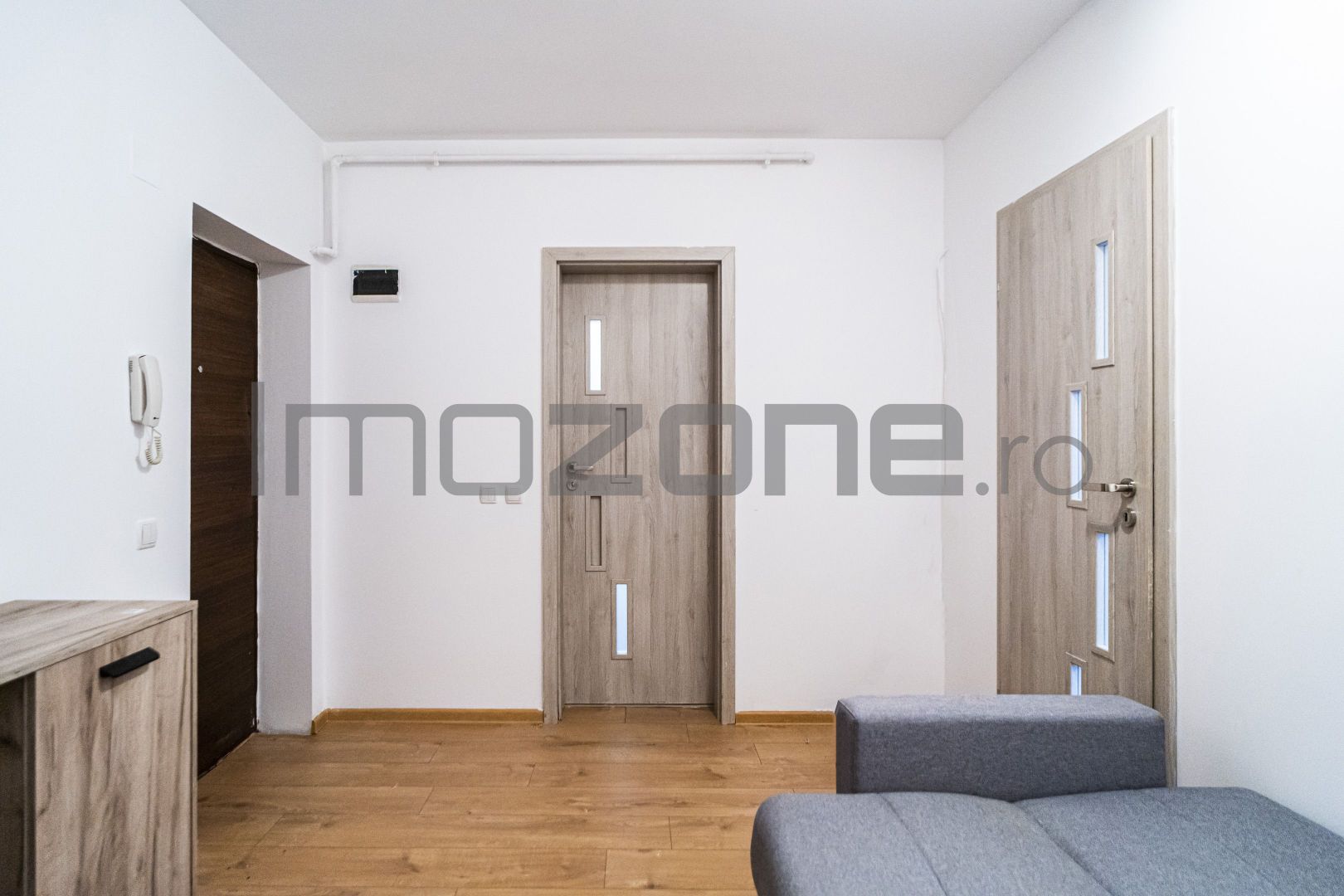 Studio 37 mp, mobilat, etaj 4, lift, situat langa Penny Market- Rezervelor - Poză 7