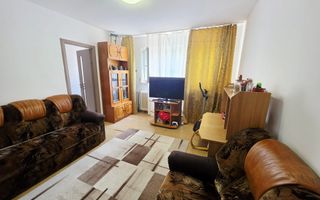 Apartament 3 camere, etaj 3, Malu Roșu – Str. Rîșnovenilor - Poză 1