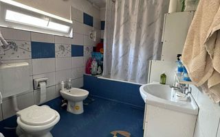 Casă Copou. 169000 . Negociabil. - Poză 1