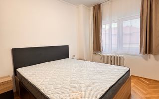 Apartament 3 camere, zonă centrală Oradea - Poză 1