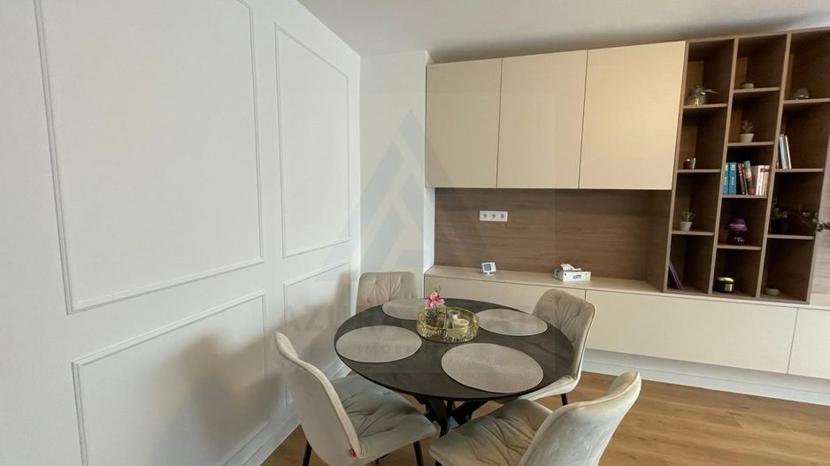 Apartament ultrafinisat 3 camere 2 bai 67 mp utili si boxa in Terezian - Poză 17