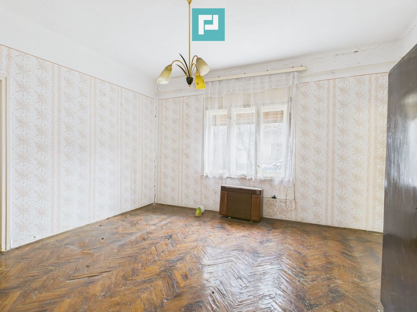 Casă cu 3 camere și potențial în Nagybanhegyes - Poză 5