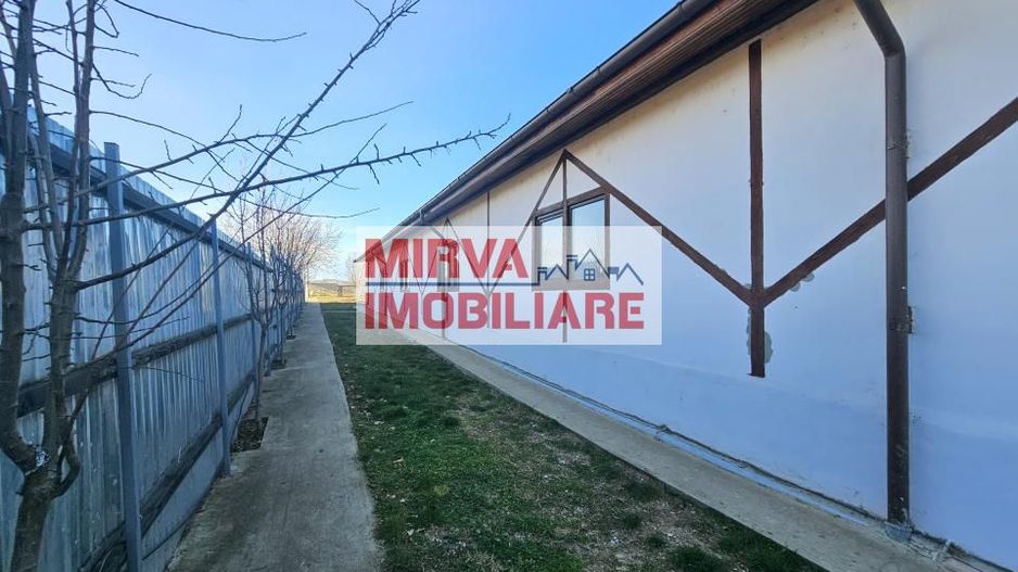 Vanzare hala +  casa  4 camere, in Albesti Paleologu - Poză 12