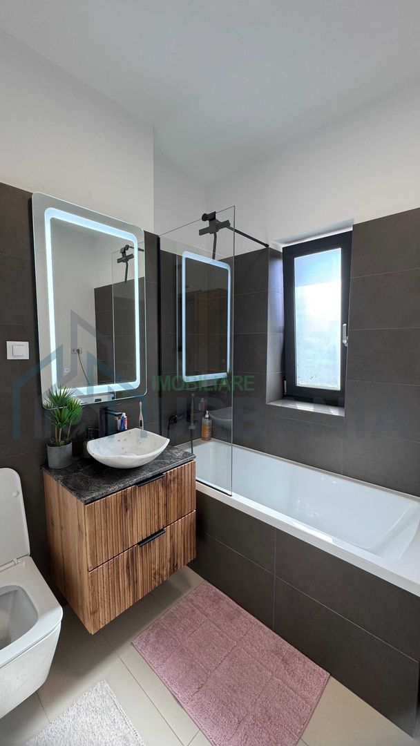 Apartament modern cu 2 camere de închiriat în Copou, complex Newton Park - Poză 3