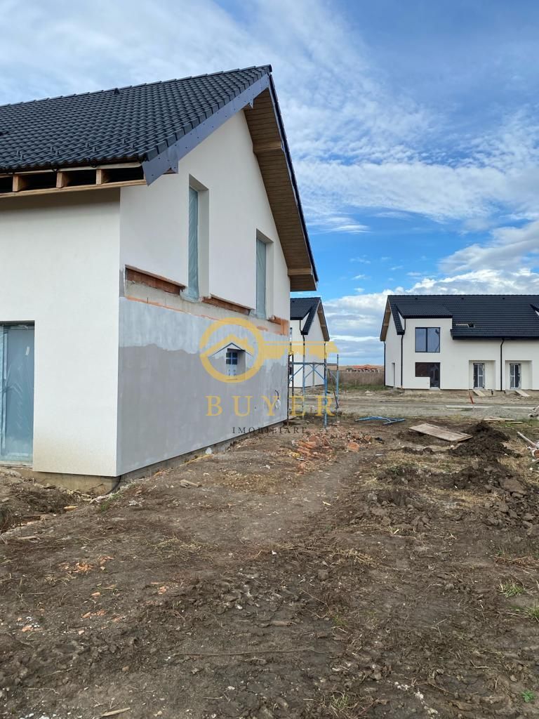 Casa individuala 120mp utili cu teren 500mp, Carport- Sura Mica - Poză 2