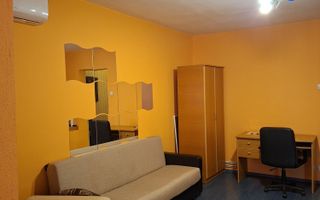 Garsoniera decomandata, pet friendly, centrala proprie, metrou 5 min, mobilata - Poză 1