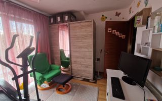 Casa la cheie / Zona Iazului, Floresti. - Poză 10