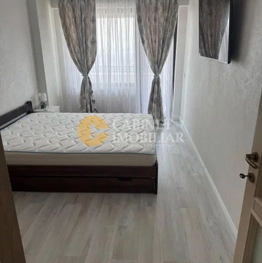 Închiriere premium: 2 camere decomandat, Royal Town Copou, totul nou - Poză 3