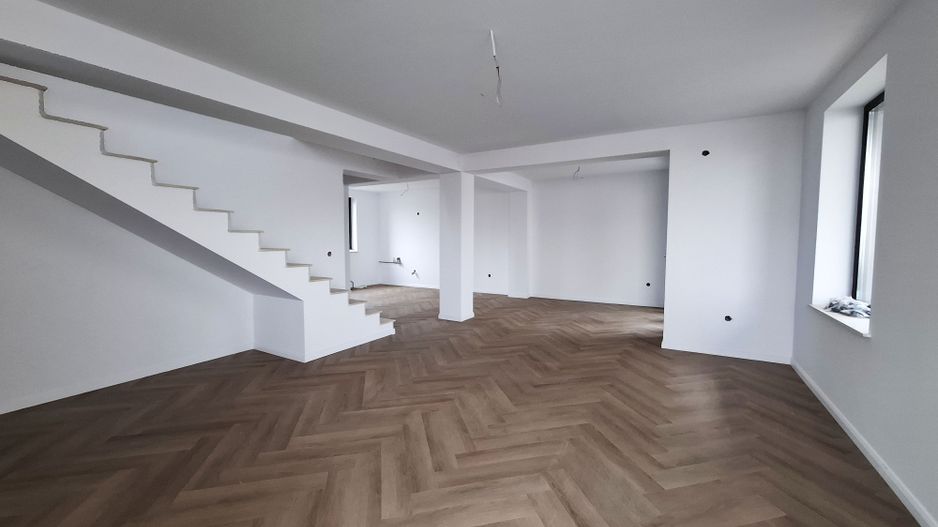 Vila P+1E, cu 4 camere, Paulesti - Poză 6