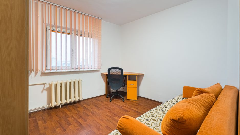 4 camere cu boiler, 13 Septembrie - Poză 6