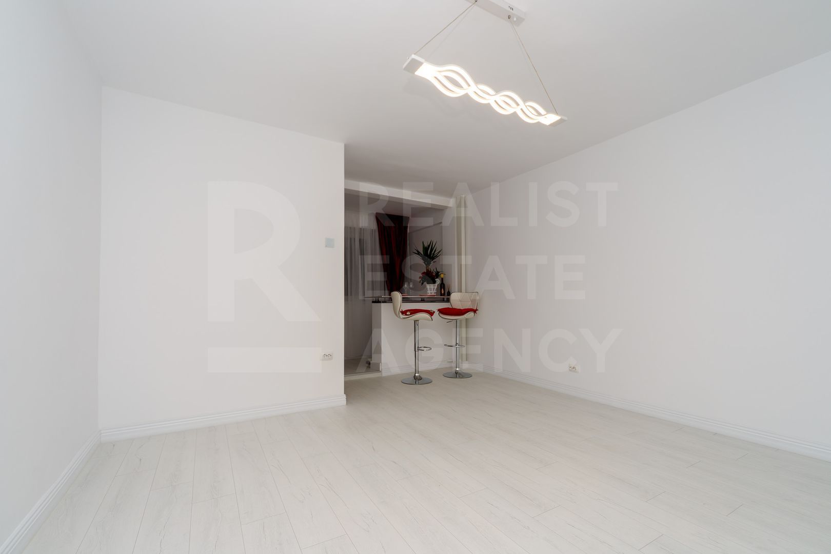 Vânzare, garsonieră, zona Drumul Taberei, București - Poză 4