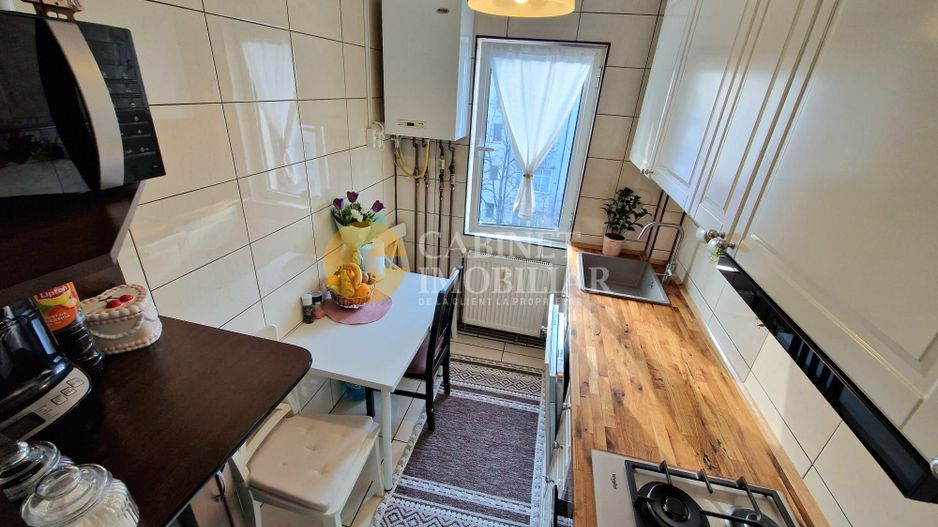 2 Camere- Renovat-Mobilat si utilat- Rond Zimbru - Poză 3