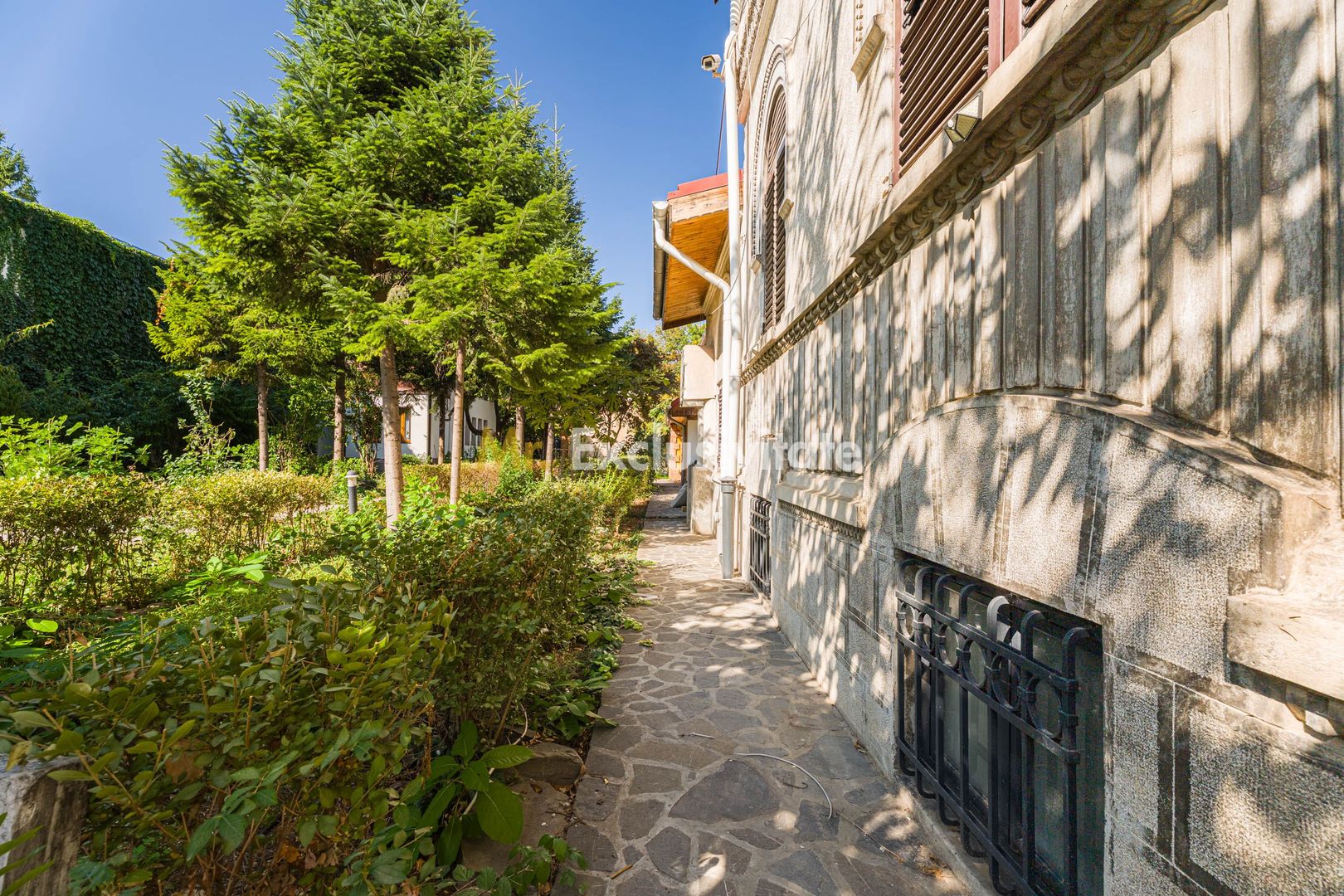Vila de inchiriat - Poză 29