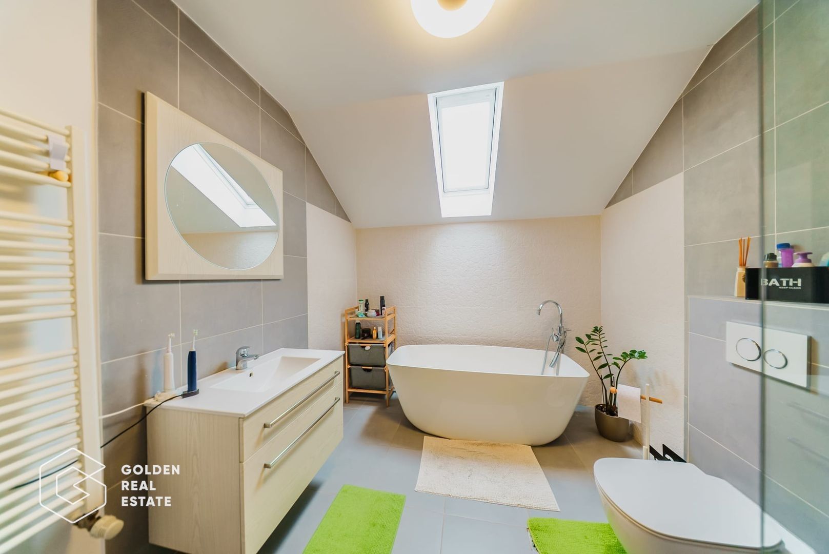 Vila 5 camere, gata de mutare, teren 700 mp, strada privata- Gradiste - Poză 15