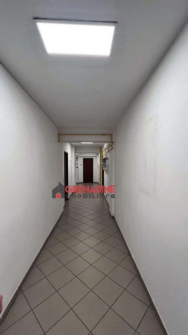 Spatiu Pentru Birouri 93 Mp - Zona  Racadau - cod 5290 - Poză 6