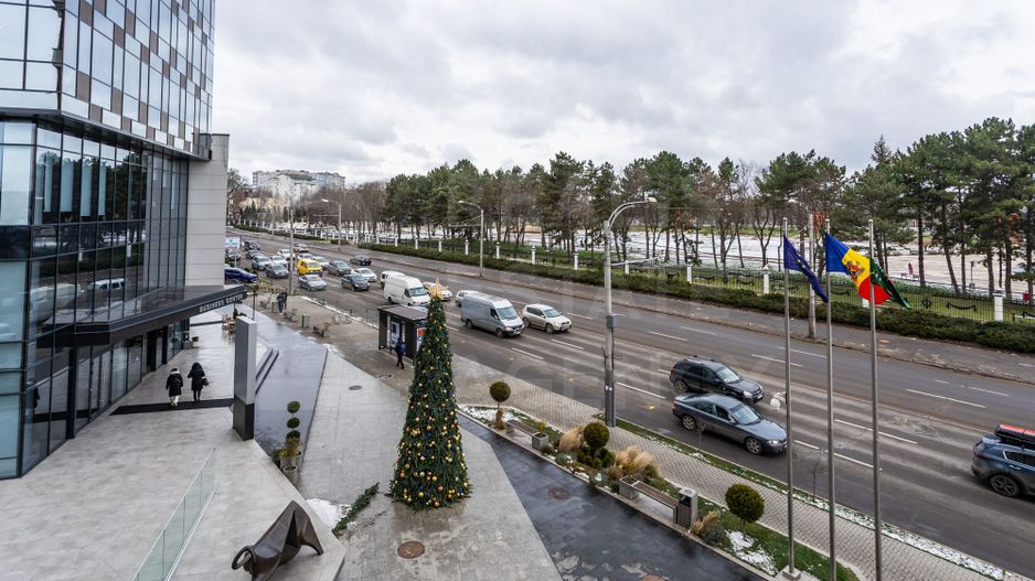 Chirie, apartament, 3 camere, stada Ion Nistor, Centru - Poză 17