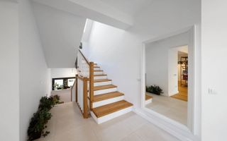 Proprietate Deosebita - Poză 22