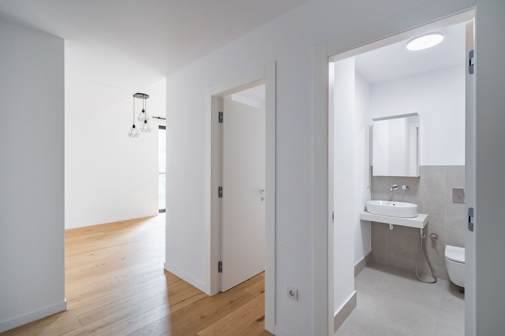 Apartament de 2 camere cu gradina RENT to BUY - Poză 12