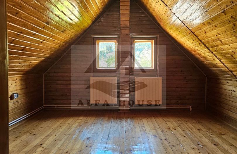 Casa deosebita cu 6 camere in  Centrul Brasovului - 210 mp - Poză 24