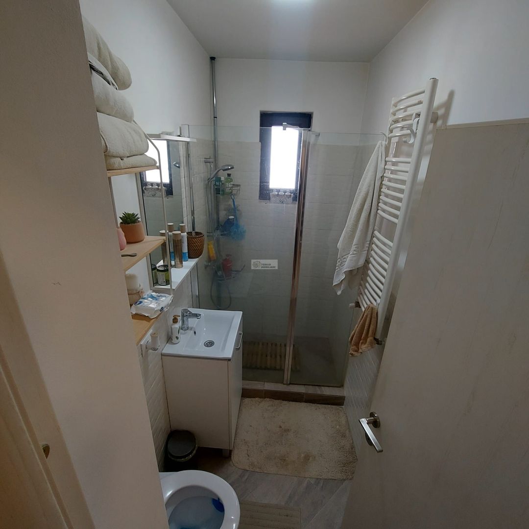 Casa   P+M /Golesti/Vrancea/170.000 neg/teren 1069mp - Poză 7