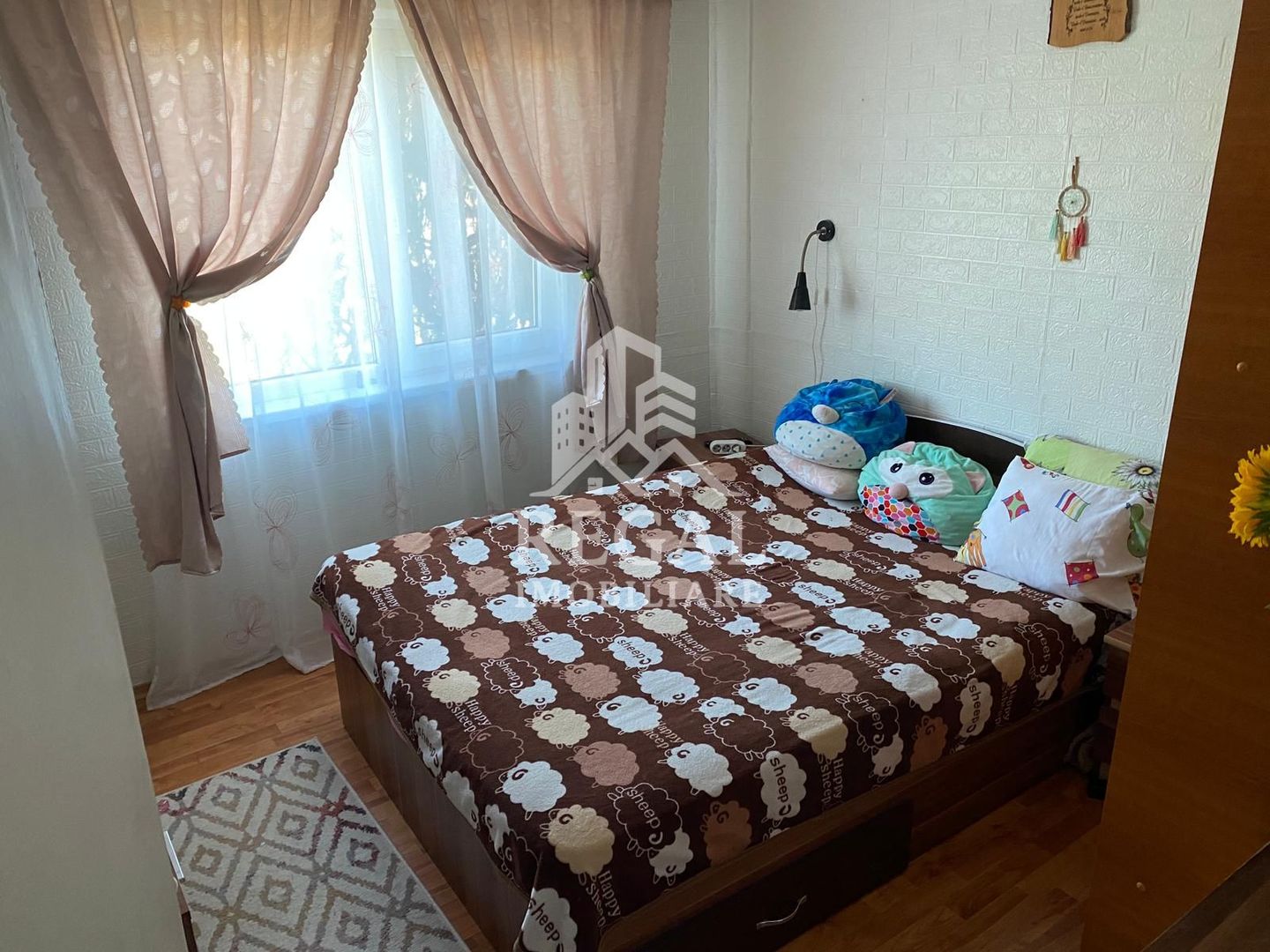 Apartament cu 2 camere semidecomandat Zona Micro 5/2 - Poză 1